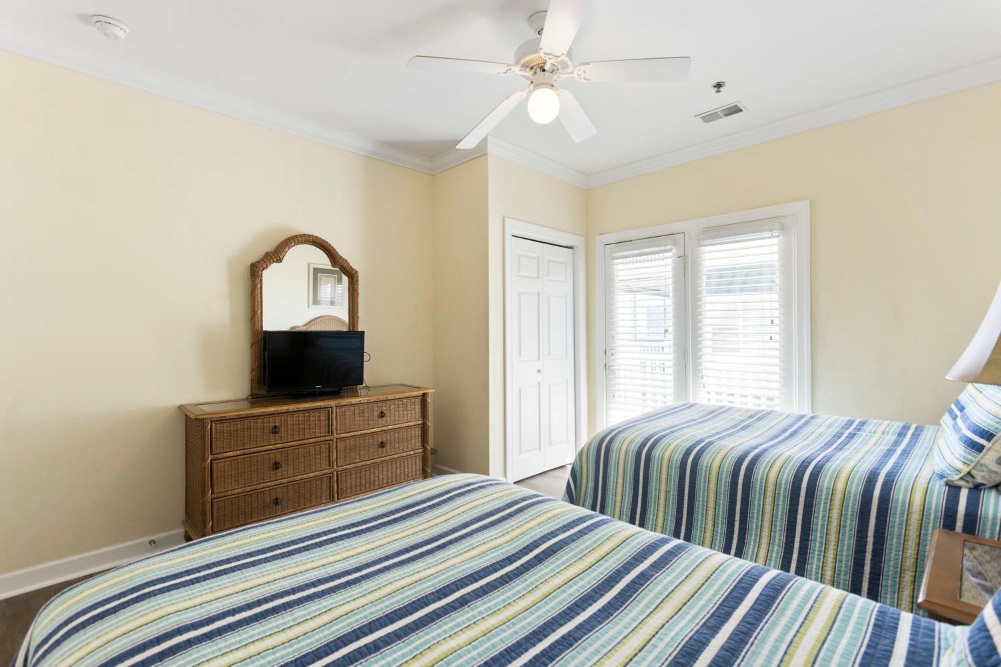 אושן אייל ביץ' Oceanview 4Br/4Ba Condo, Steps To Beach/Pool מראה חיצוני תמונה