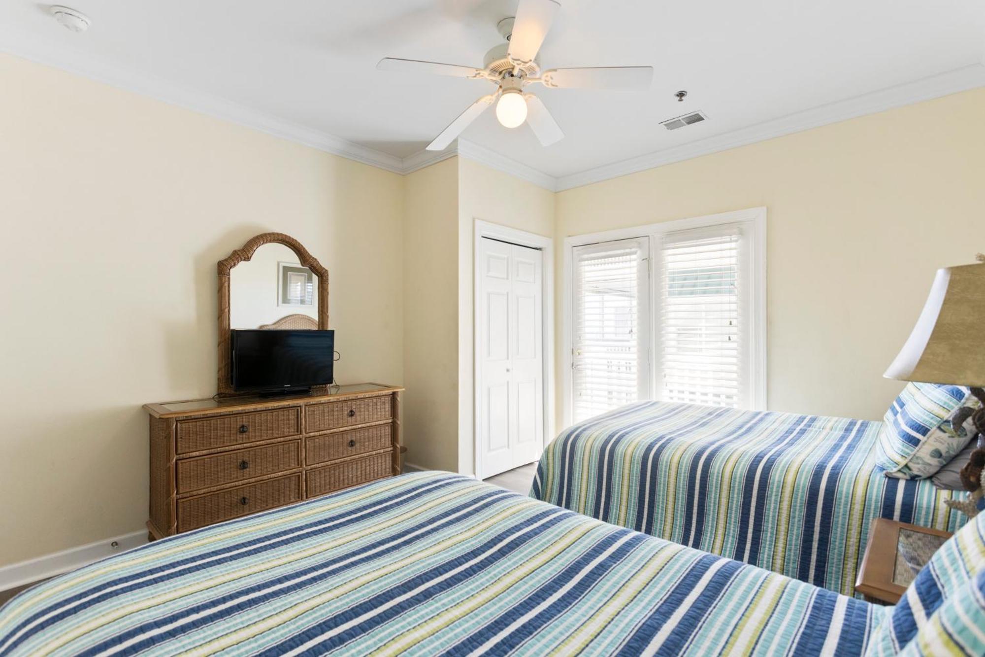אושן אייל ביץ' Oceanview 4Br/4Ba Condo, Steps To Beach/Pool מראה חיצוני תמונה